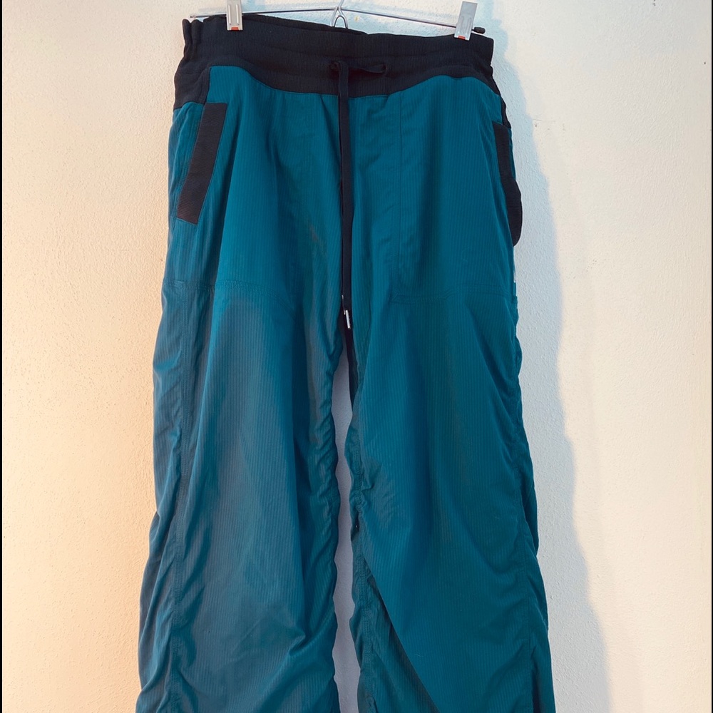 Lululemon Athletica Sz8